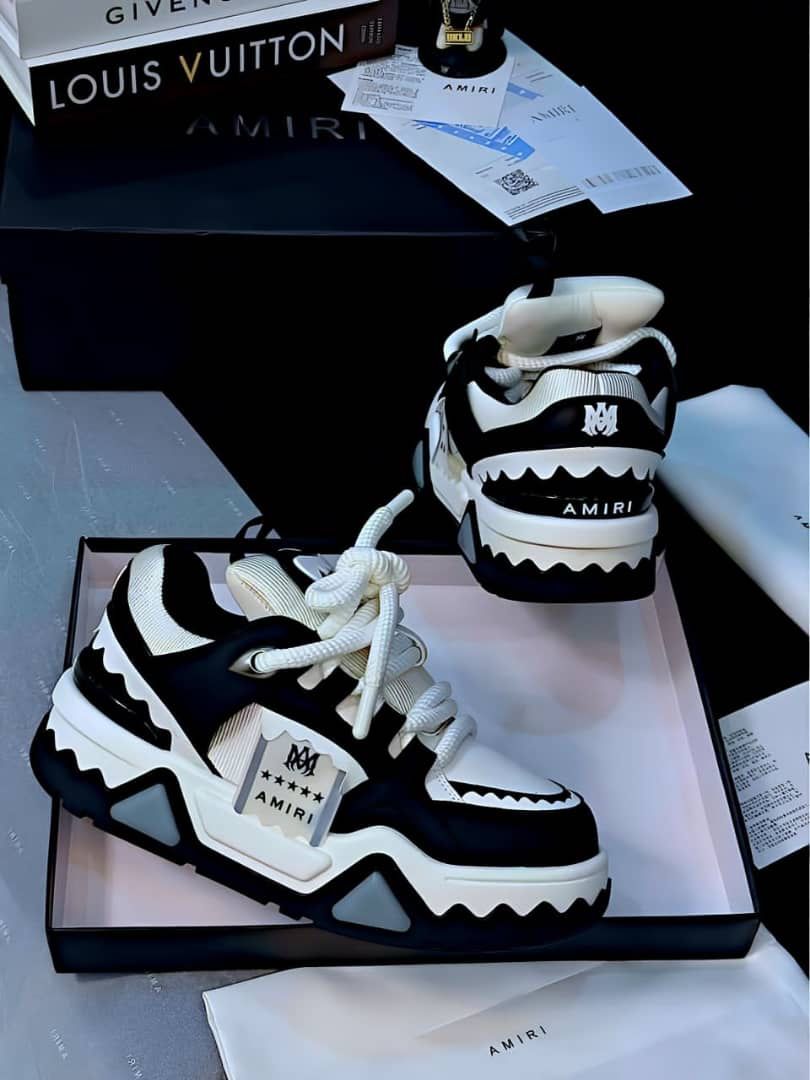 Quality Louis Vuitton Sneakers